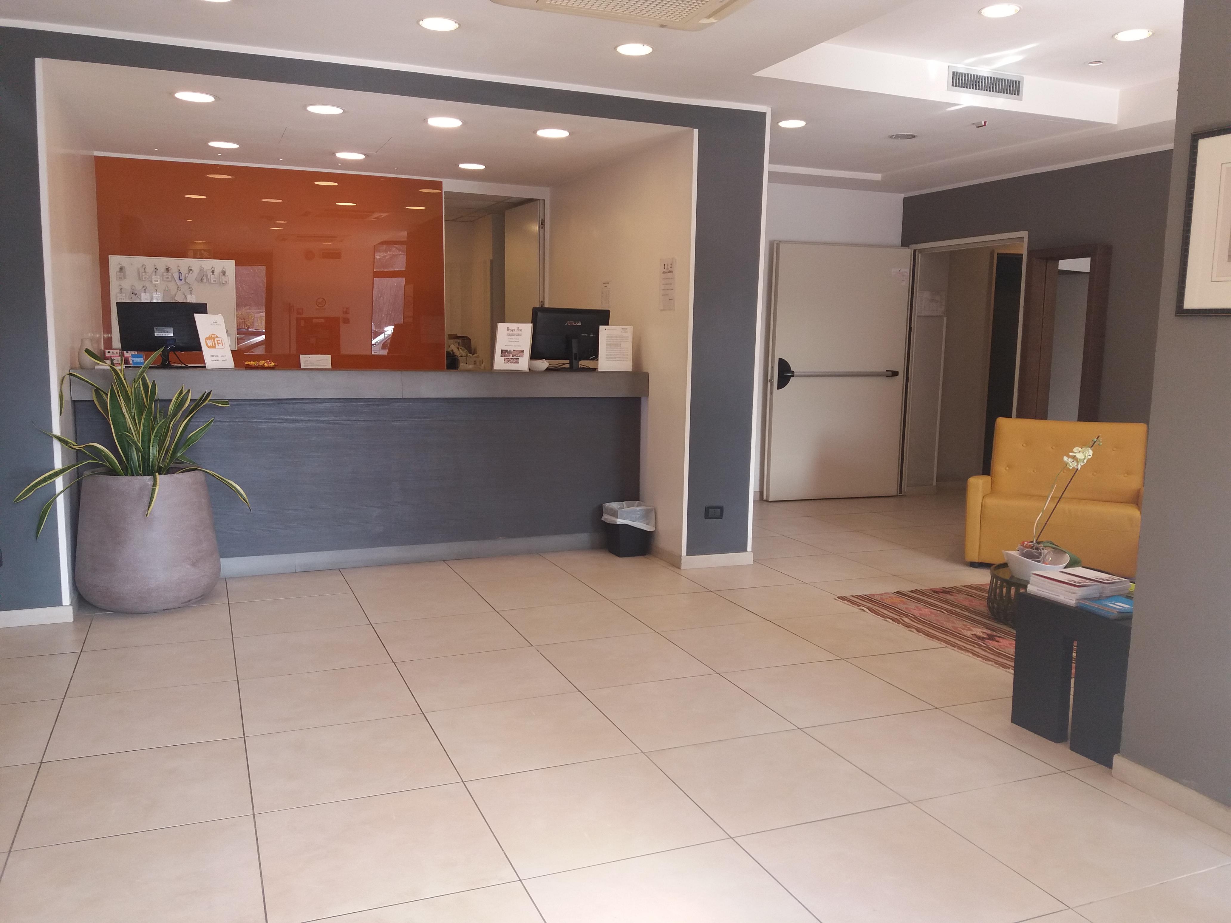 Hotel Aniene Рим Экстерьер фото