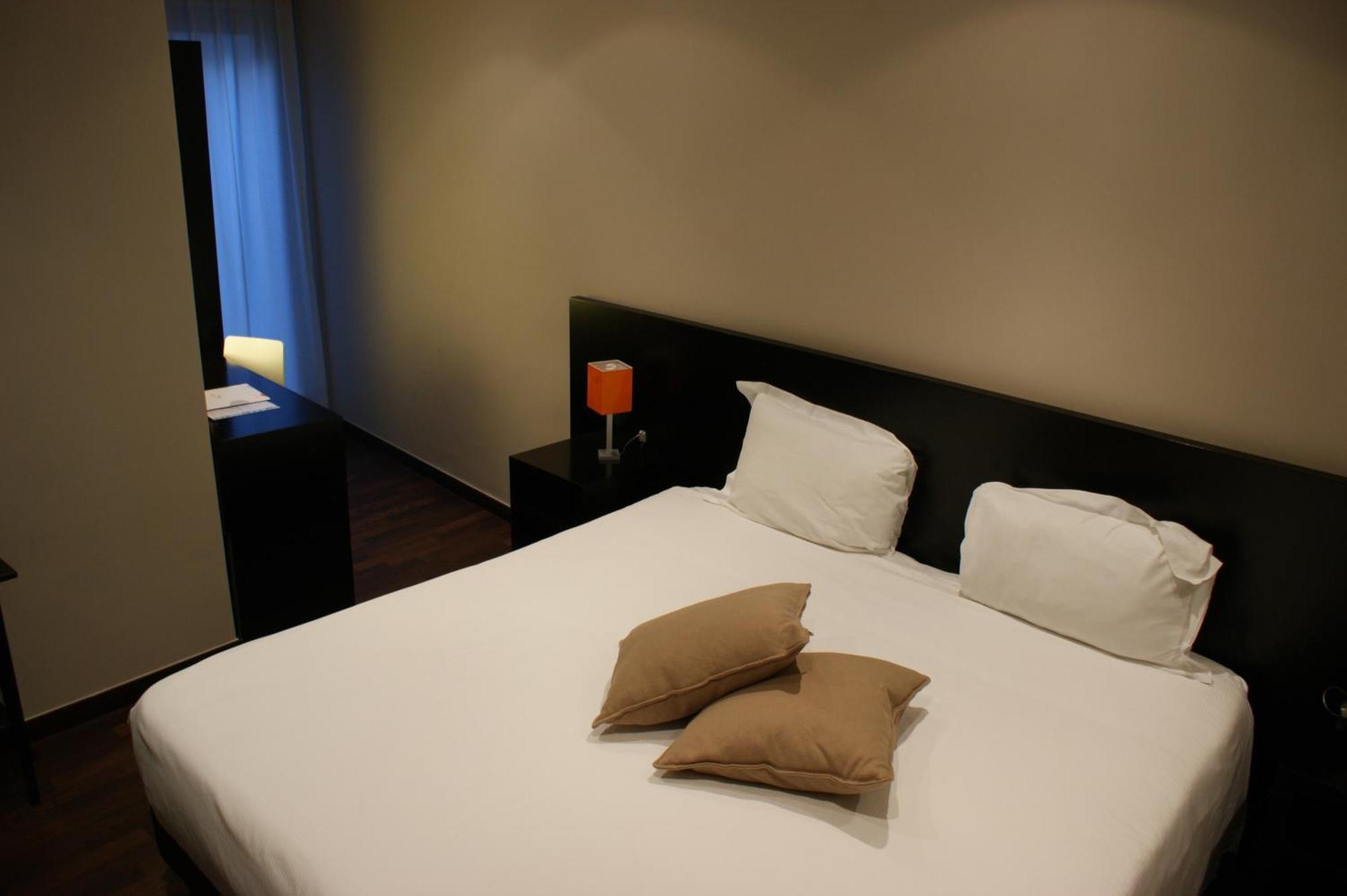 Hotel Aniene Рим Экстерьер фото